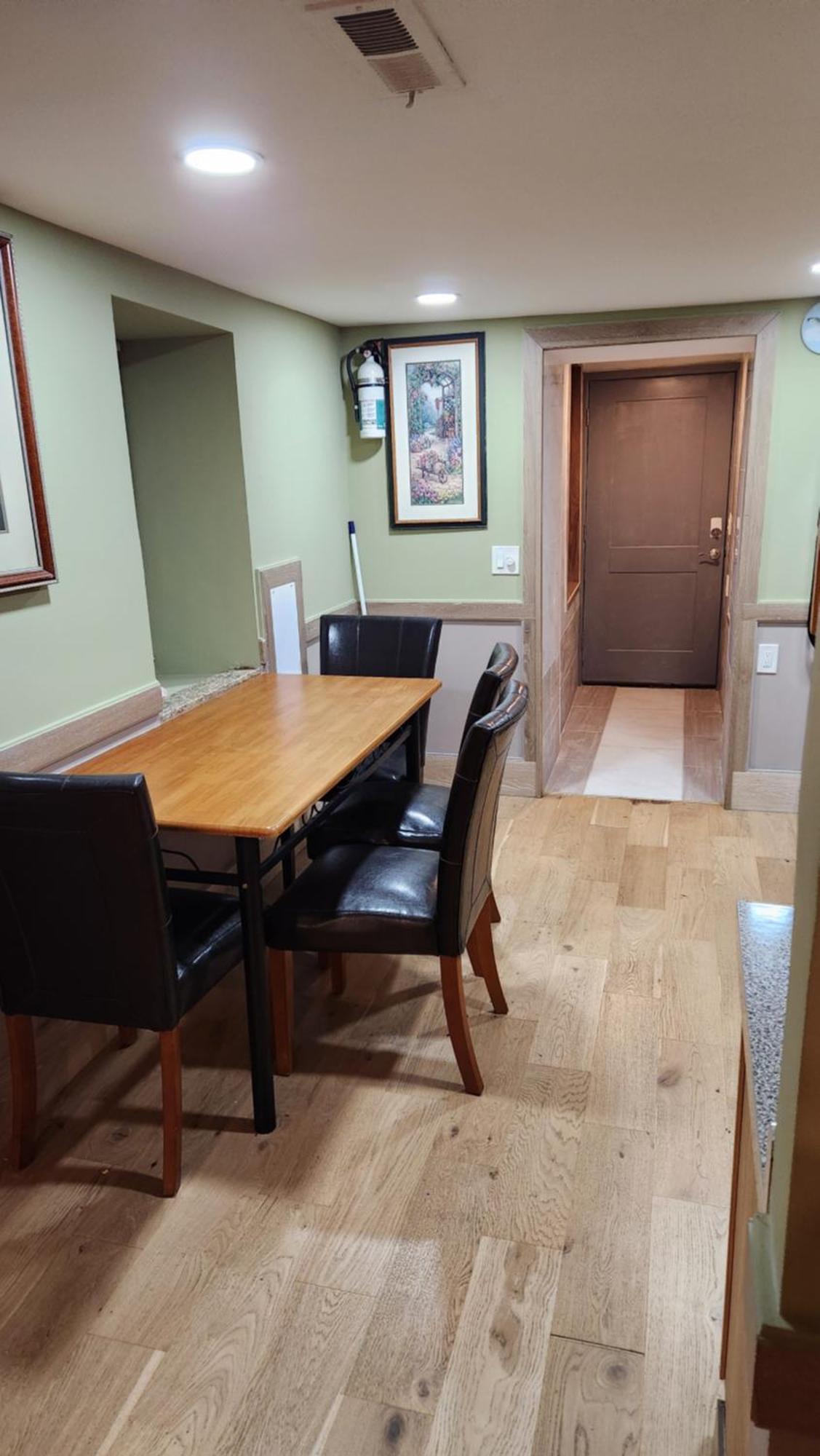 Two Bedroom Few Blocks From The Beach And Tropicana Casino Atlantic City Extérieur photo