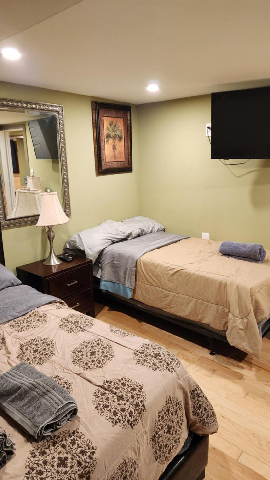 Two Bedroom Few Blocks From The Beach And Tropicana Casino Atlantic City Extérieur photo