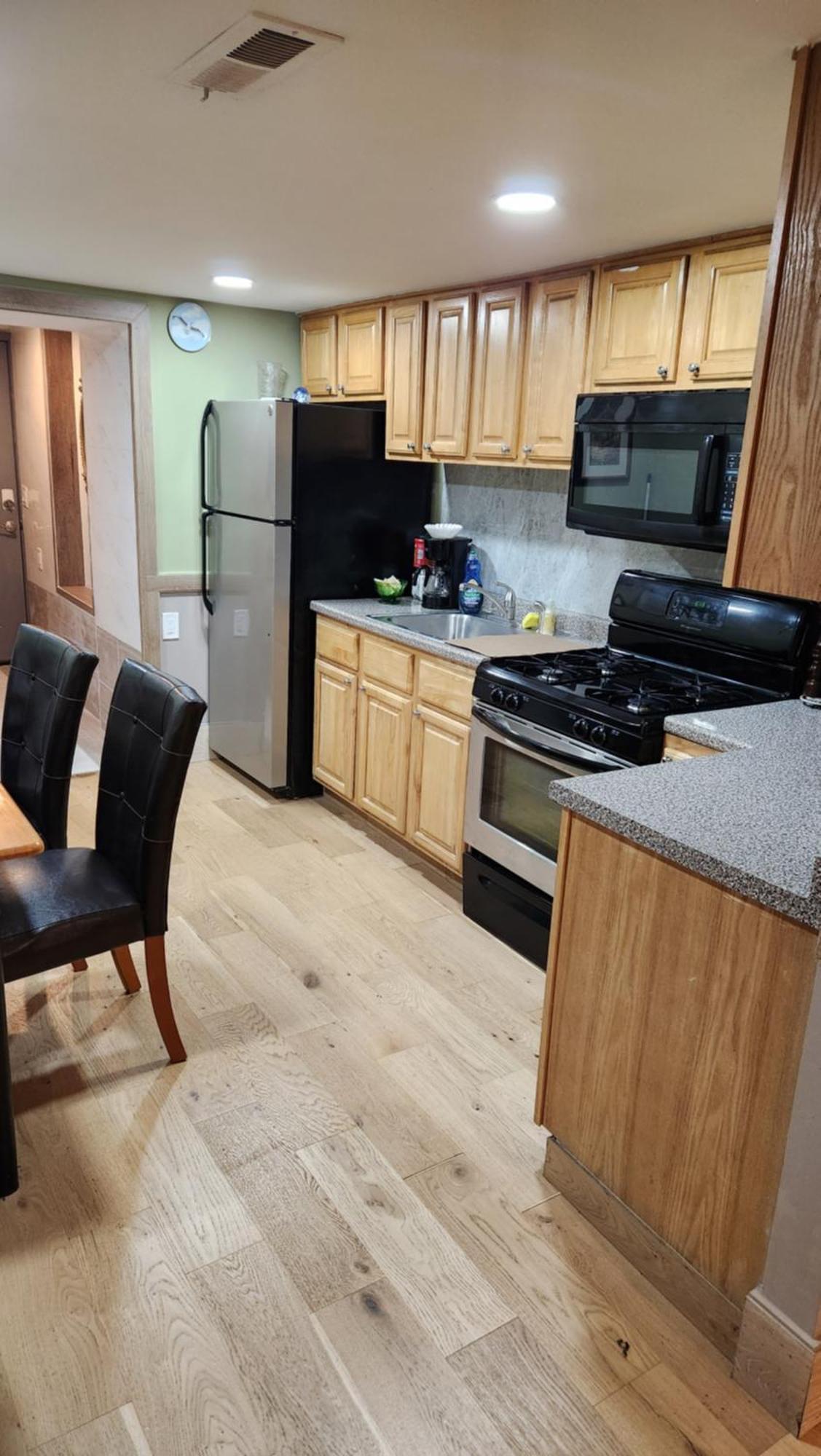Two Bedroom Few Blocks From The Beach And Tropicana Casino Atlantic City Extérieur photo